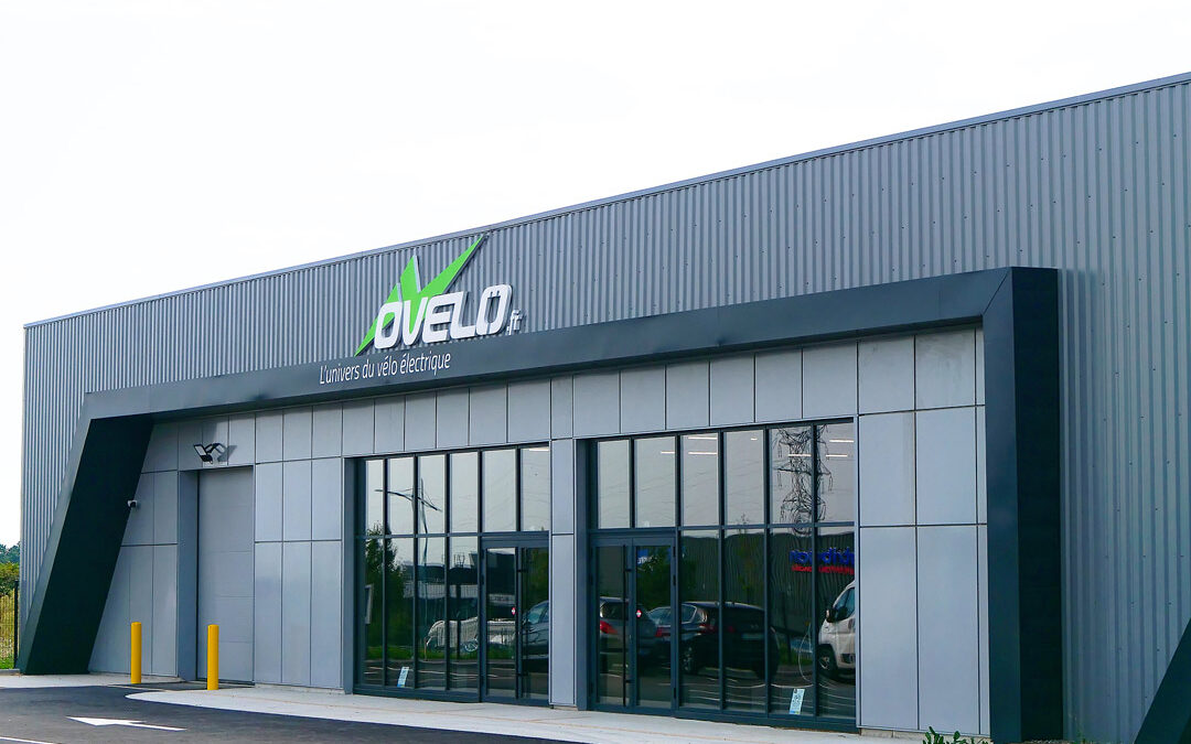 COMMERCE,   Atelier de réparation et magasin de vélos