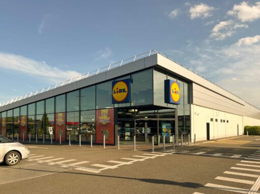 COMMERCE, Construction de magasins de grande distribution