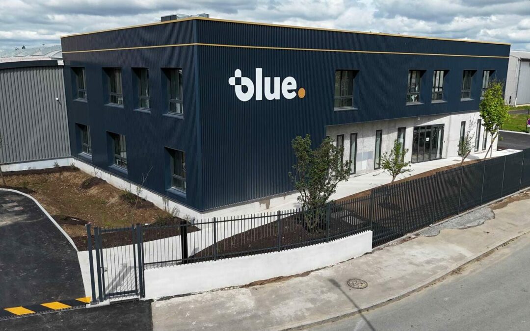 DATA CENTER, transformation d’une halle industrielle et création de bureaux