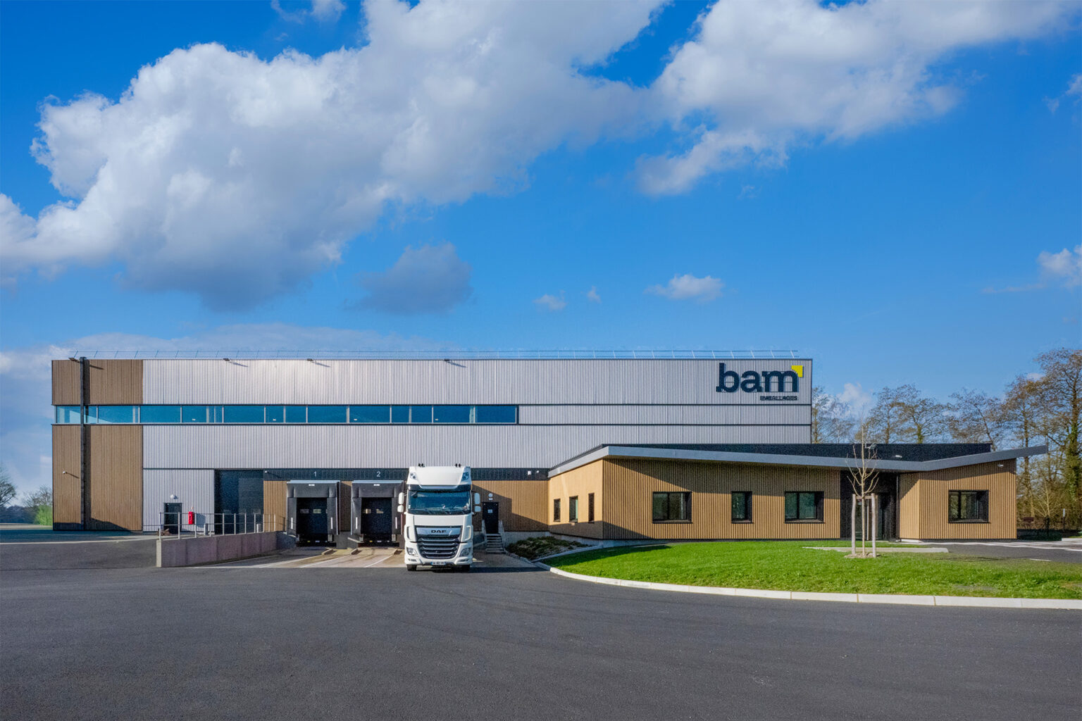 PLATEFORME LOGISTIQUE